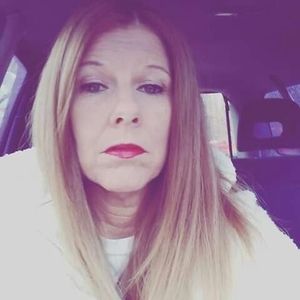 Meet your Posher, Loretta